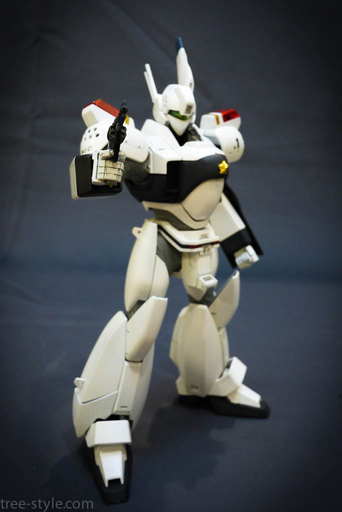 bandai master grade av-98 ingram1 