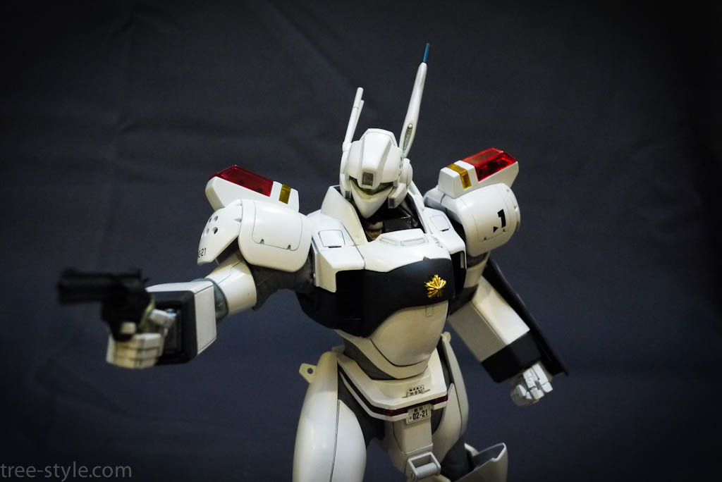 bandai master grade av-98 ingram1 