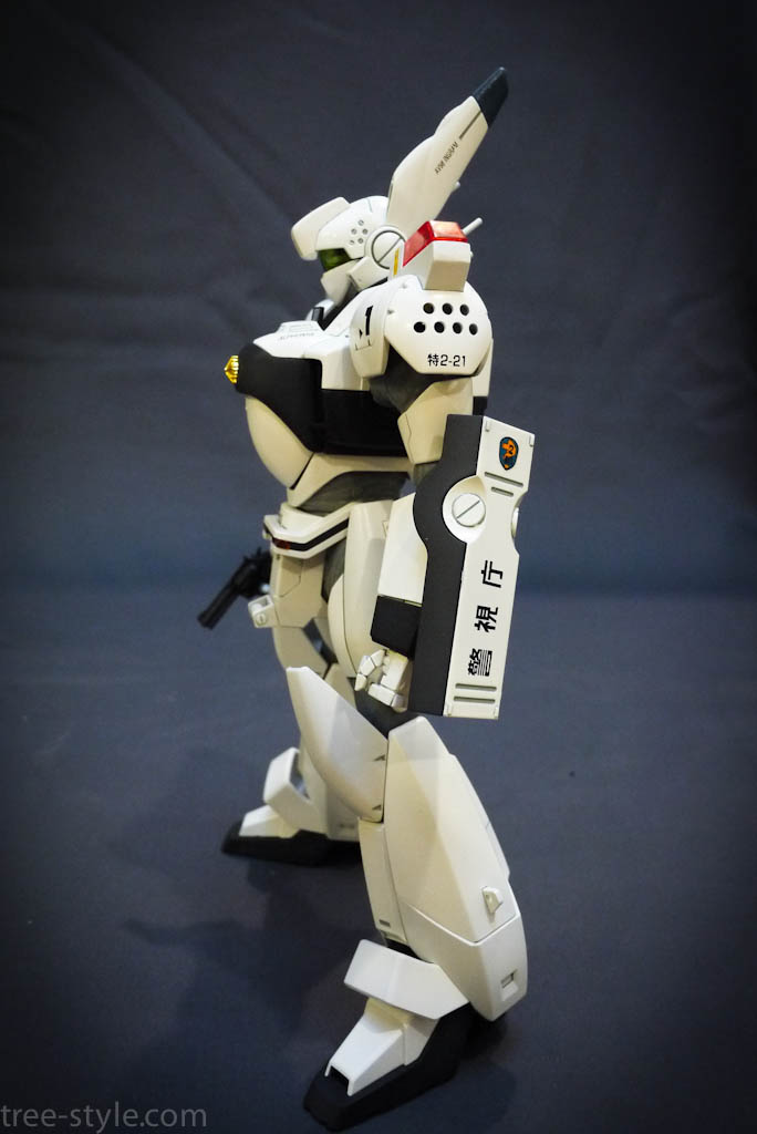 bandai master grade av-98 ingram1 