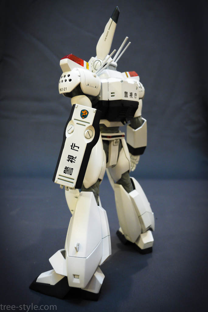 bandai master grade av-98 ingram1 