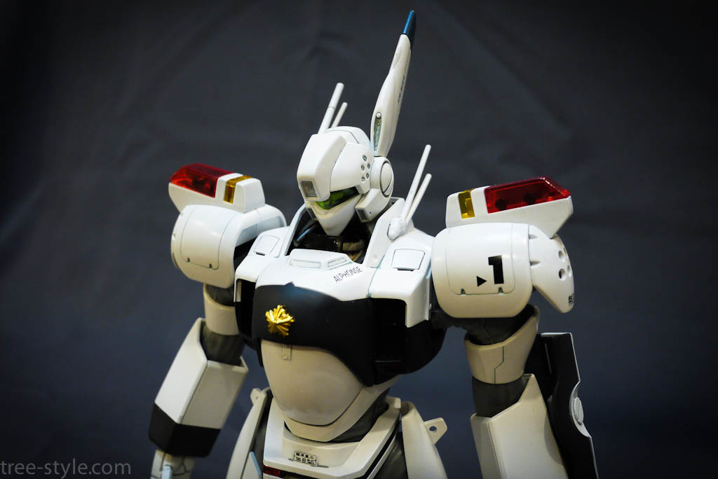 bandai master grade av-98 ingram1 